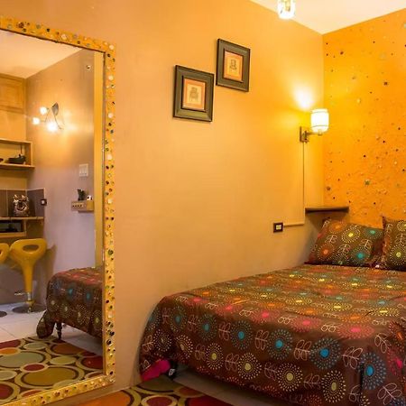 One32 Guesthouse Bejeweled Kingston Eksteriør bilde
